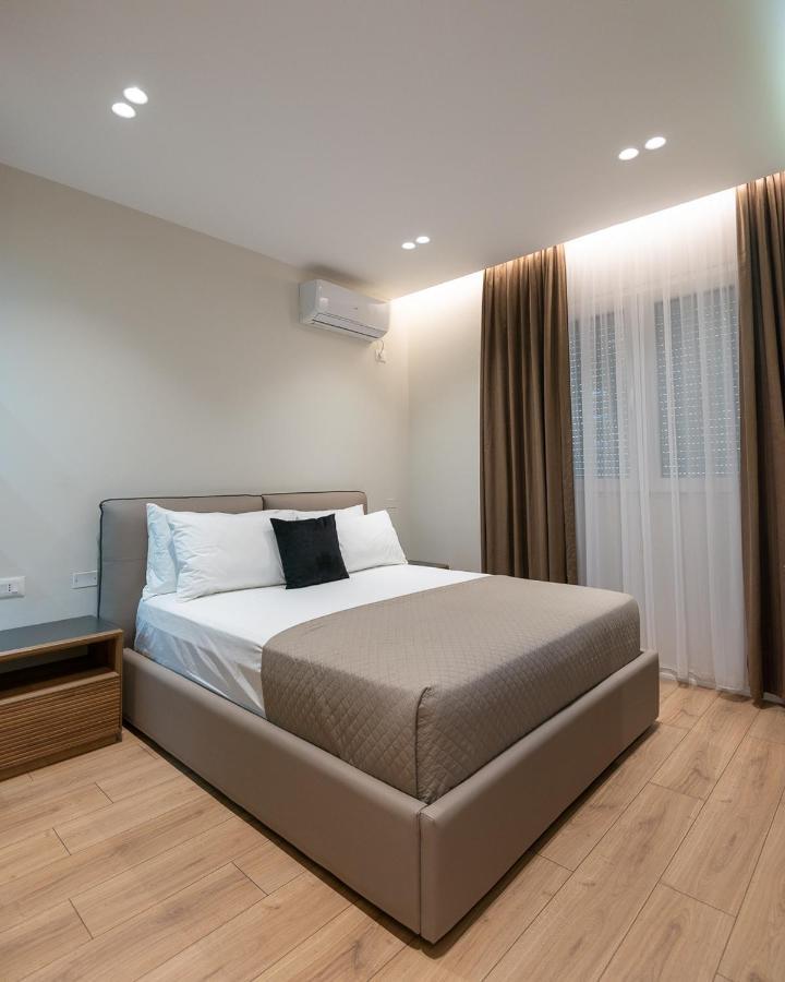 Arkle Apartment 3 Tirana Exteriör bild
