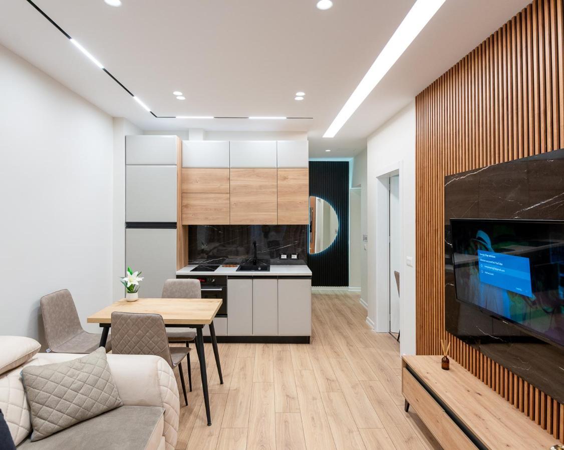 Arkle Apartment 3 Tirana Exteriör bild